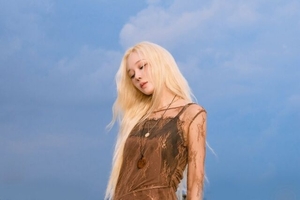 Aespa’s Winter turns to rock for summer single