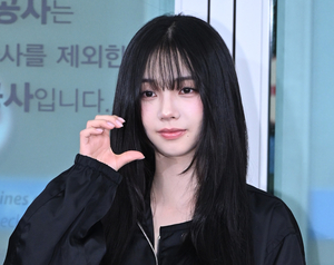 [포토]카리나 ‘이른 아침 완벽한 미모’