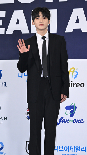 [포토]성리 ‘오늘은 가을 분위기로’