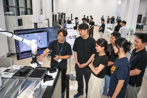 Hyundai Mobis presents 40 smart manufacturing technologies at M-Sphere 2026