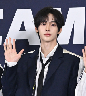 [포토]라이즈 원빈, ‘우수에 찬 눈빛’