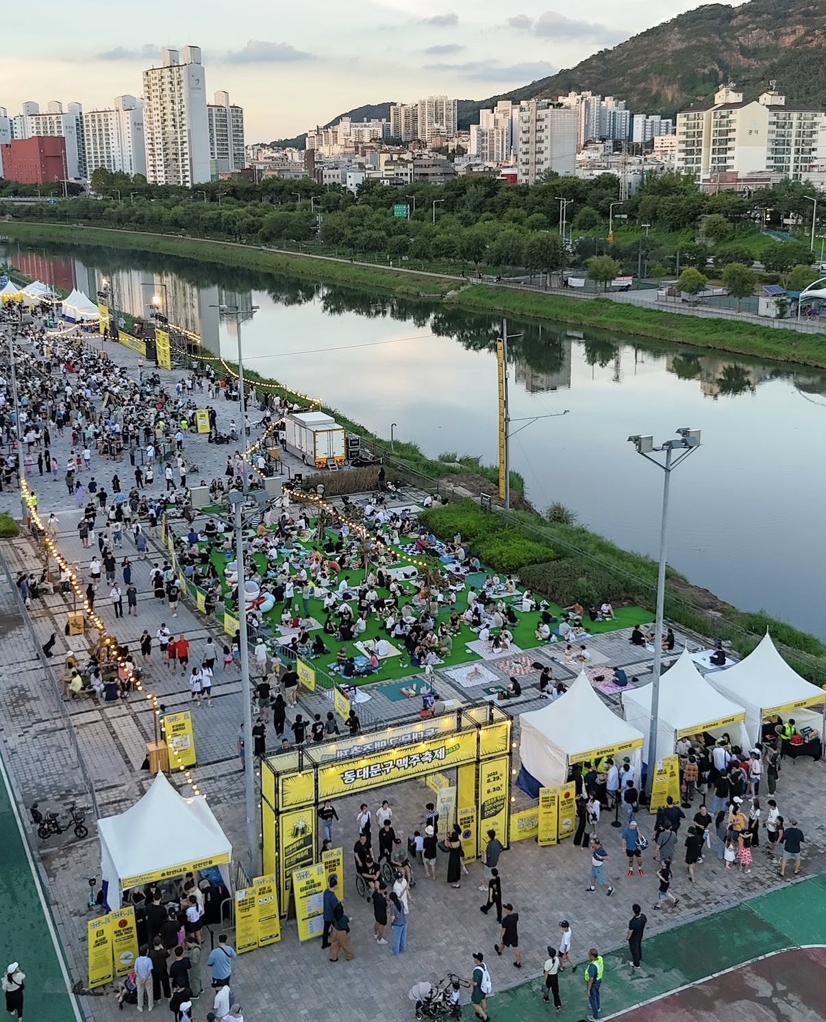 Dongdaemun-gu Beer Festival (Dongdaemun-gu Beer Festival)