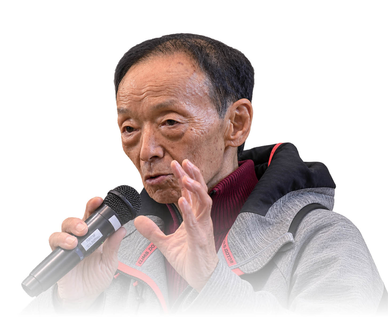 학생들에게 히로시마 원폭의
참상을 증언하는
도모다 쓰네히로.
[출처 : 야후재팬 화상]