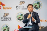 SK hynix open to US investment, sees memory shortage through 2030