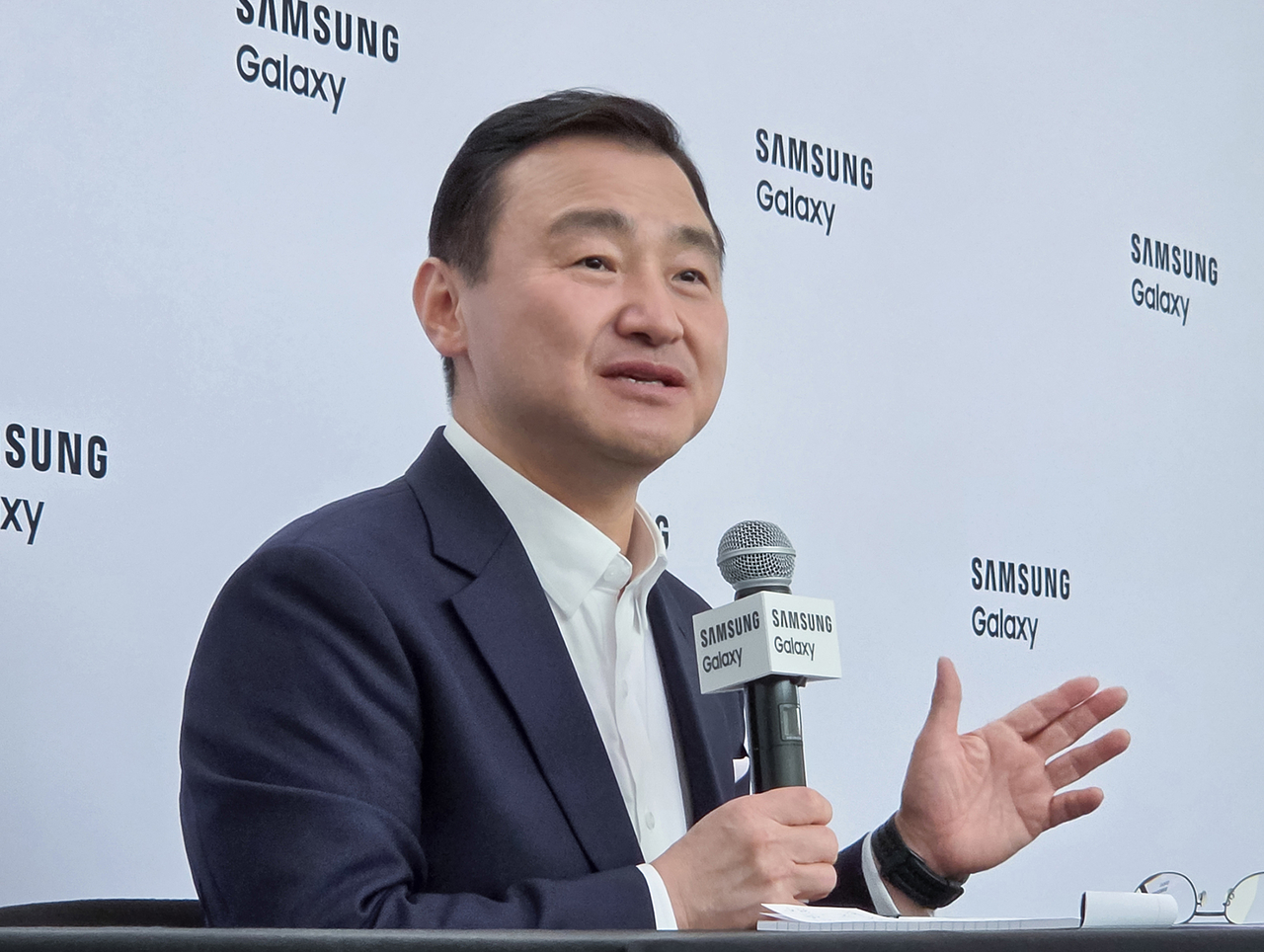 Roh Tae-moon, president of Samsung Electronics' Device eXperience division, speaks at the Galaxy Unpacked 2026 press conference held at Old Billingsgate in London on July 22 (local time). [Samsung Electronics]