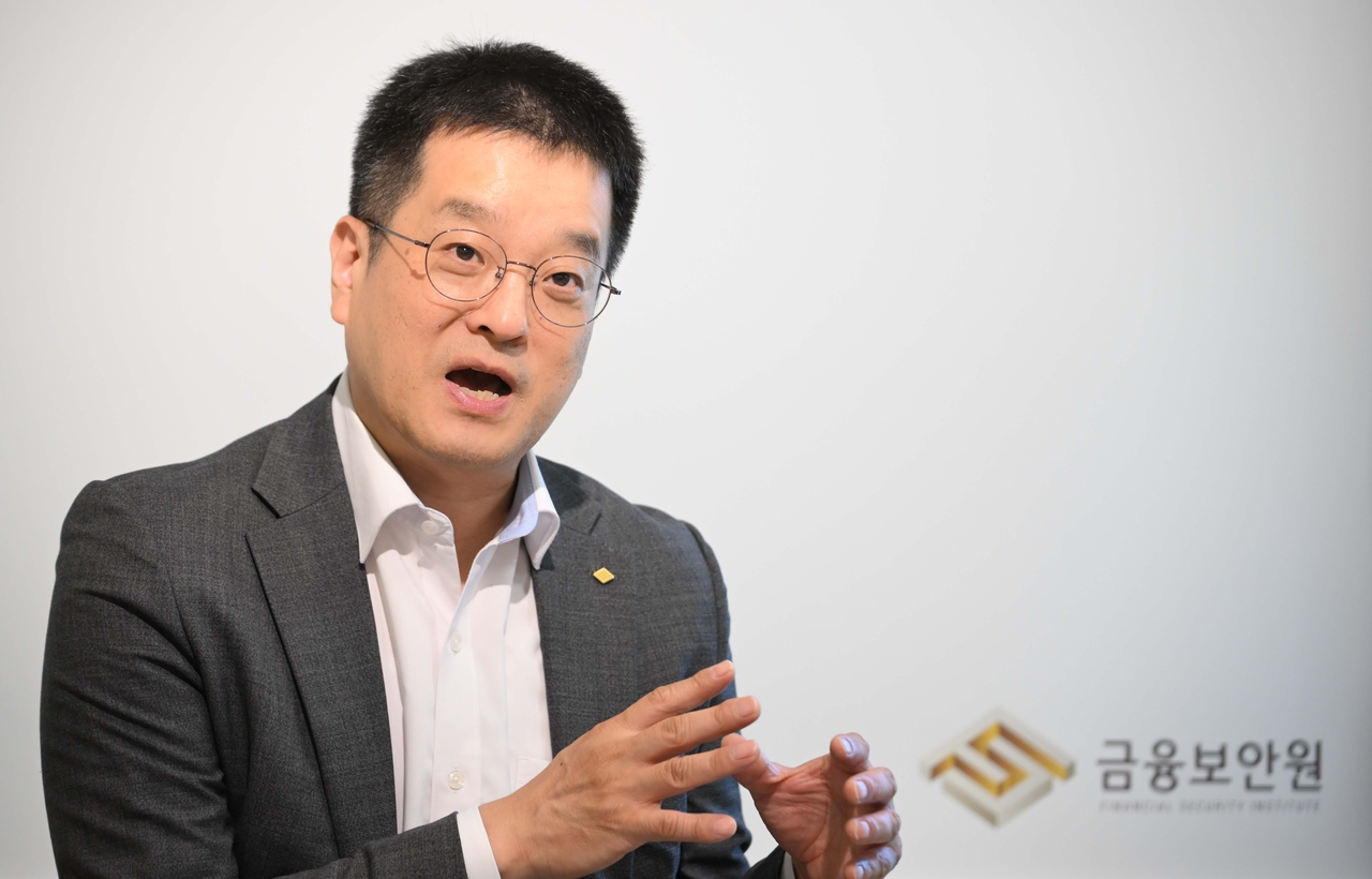 Kim Sung-woong, director of the Financial Security Institute's Financial AI Security Research Center, speaks during an interview at the institute's Yeouido office in Seoul on Thursday.