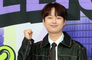 서른살 이찬원, 결혼 질문받자 “45세쯤 할 계획”...이유 들어보니