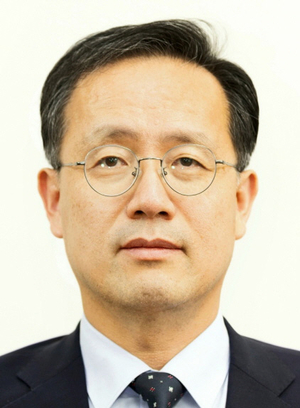 Veteran technocrat tapped as finance minister