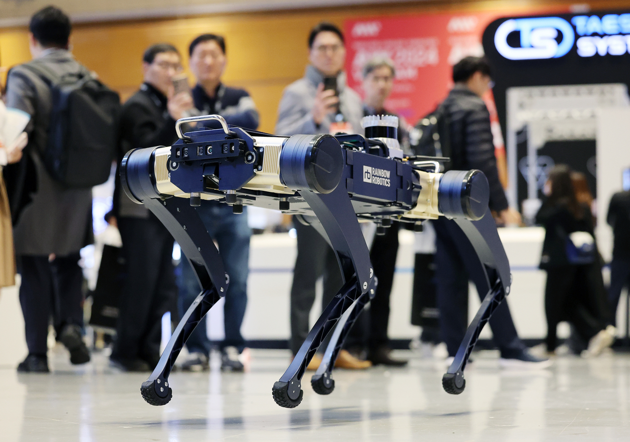 A Rainbow Robotics robot [Newsis]