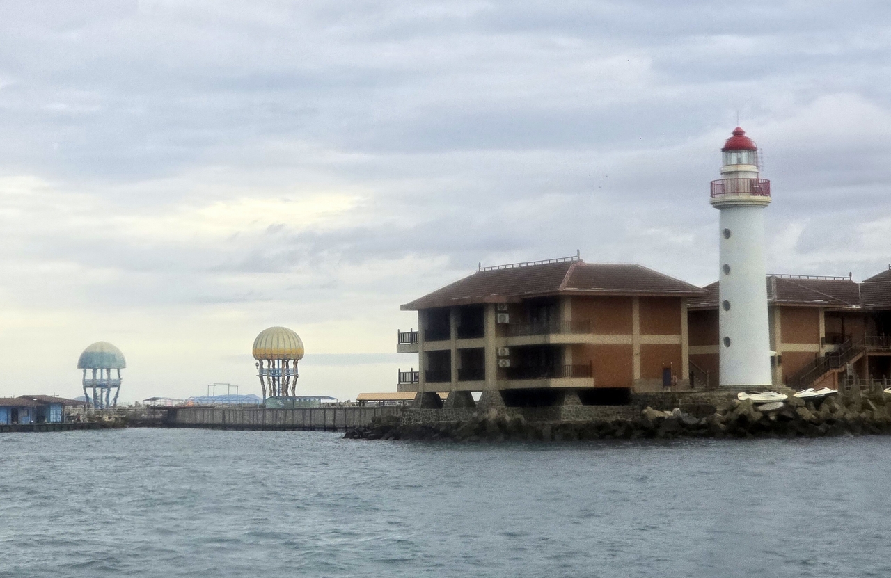 The lighthouse on Fenjie Island