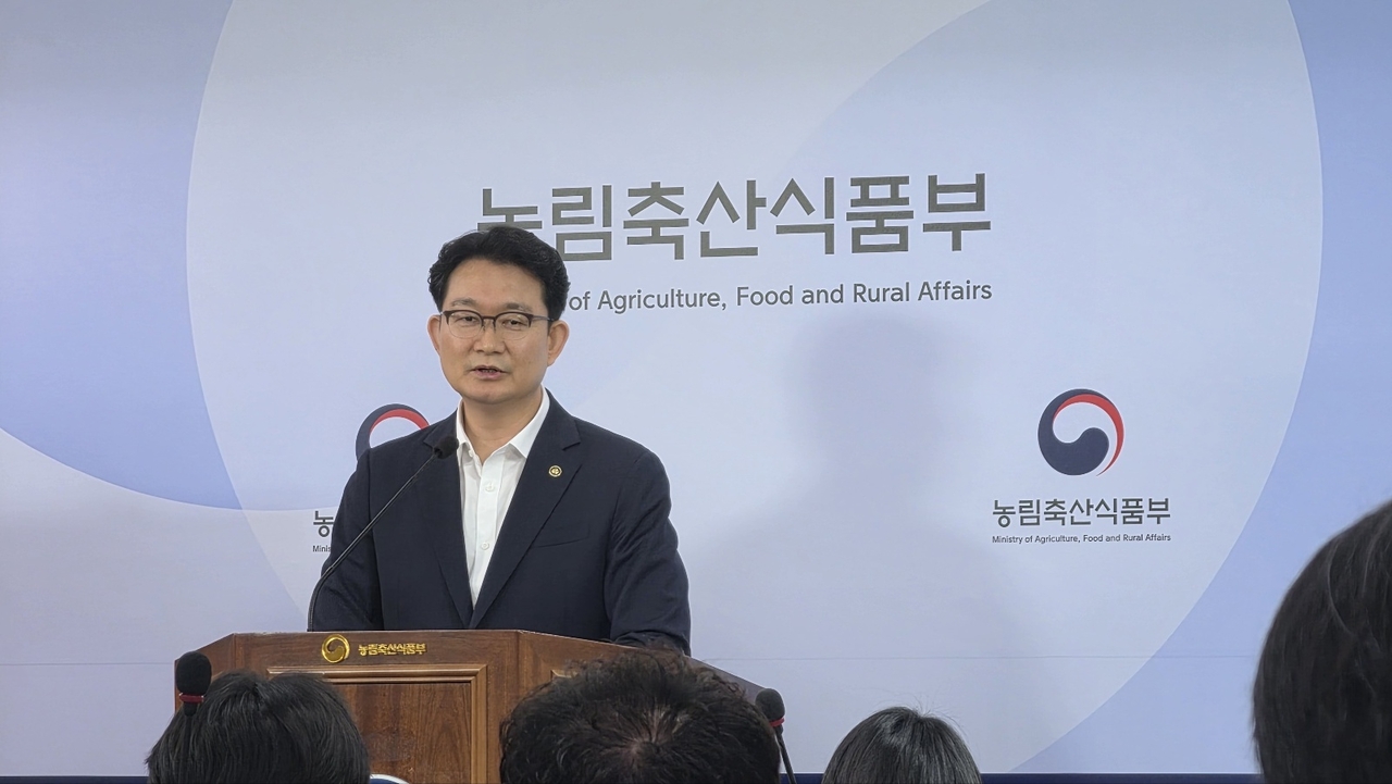 김종구 농림축산식품부 차관이 지난달 31일 정부세종청사에서 출입기자단을 대상으로 내년 예산안과 관련해 브리핑하고 있다. [김선국 기자]