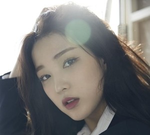 걸그룹 출신 율희 “피부 좋았는데 여드름 폭발”…‘뽀득뽀득 세안’이 독 되는 이유 [그들의 건강美학]