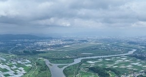 메가프로젝트 전력·용수 공급에 1.9조원 투자…전기차 보조금, 2억원으로 증액[2027 예산안]