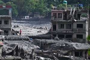 Doosan, KOEN widen drone, helicopter search for 9 missing workers in Nepal