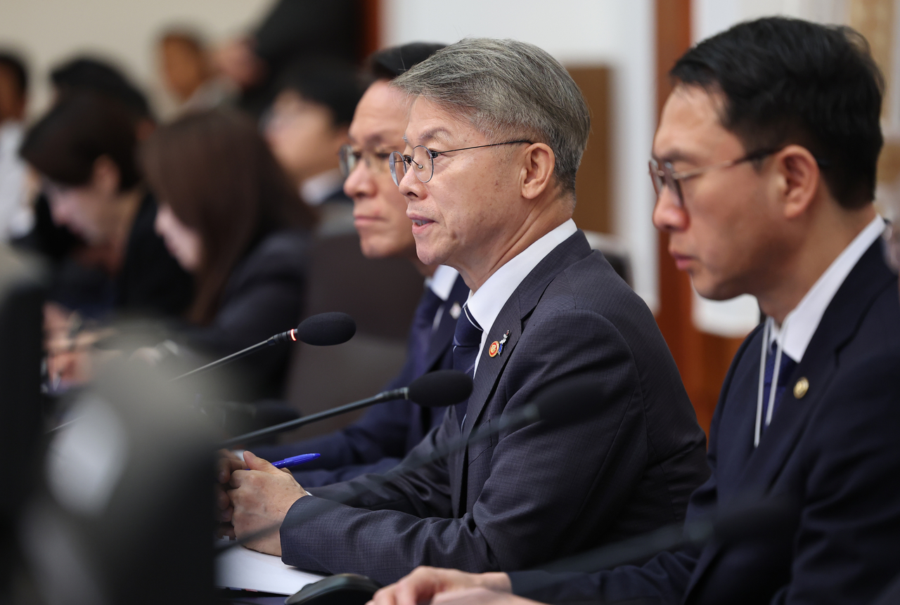 민형배 전남광주특별시장이 1일 청와대에서 열린 이재명 대통령 주재 국무회의에서 발언하고 있다. <연합뉴스>