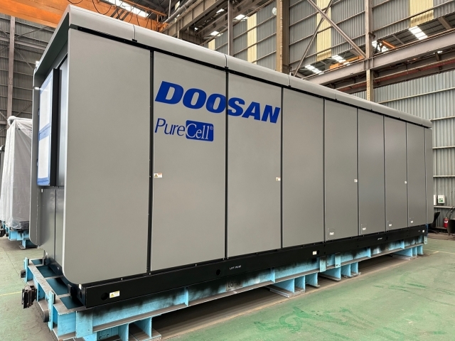 A phosphoric acid fuel cell (PAFC) made by Doosan Fuel Cell. [Doosan Fuel Cell]