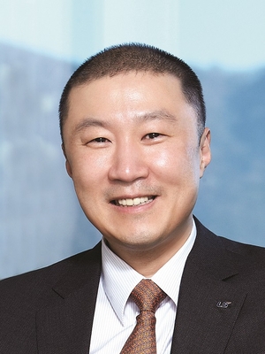 비즈360