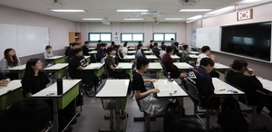 탐구영역, 17과목 중 13개 6평보다 어려웠다[9월 모평]
