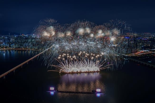 Seoul International Fireworks Festival (Hanwha)