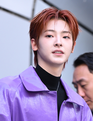[포토]강우진 ‘패션위크 많이 와주세요’
