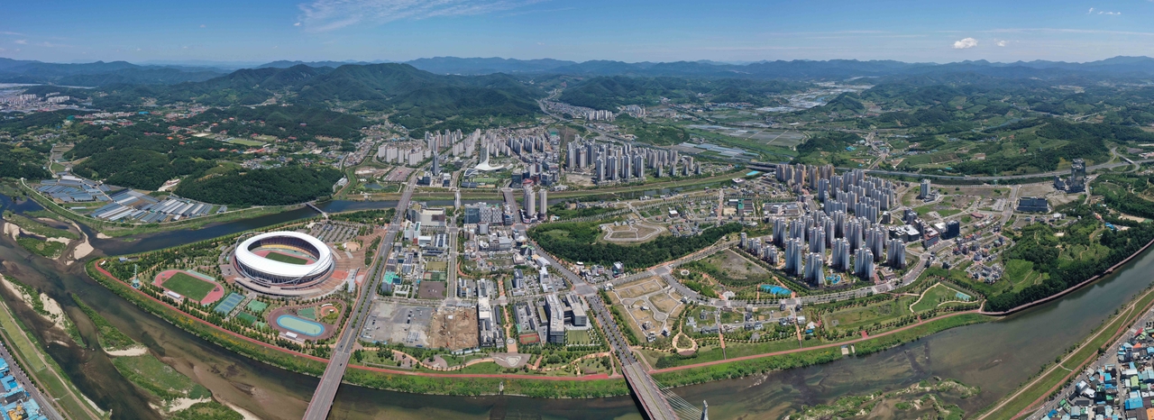 An aerial view of Jinju Innovation City in South Gyeongsang Province [South Gyeongsang Province]