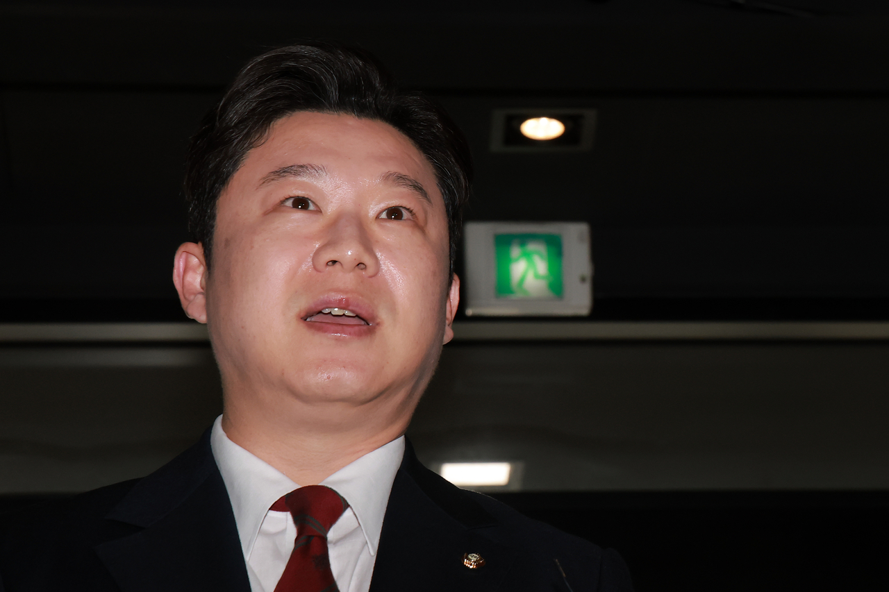 This file photo, taken Aug. 18, shows Rep. Jin Jong-oh of the main opposition People Power Party. (Yonhap)