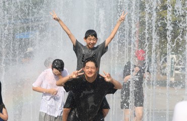 42.5도 찍더니 654㎜ 물 폭탄…극한의 여름 가고 마침내 가을이 온다 [세상&]