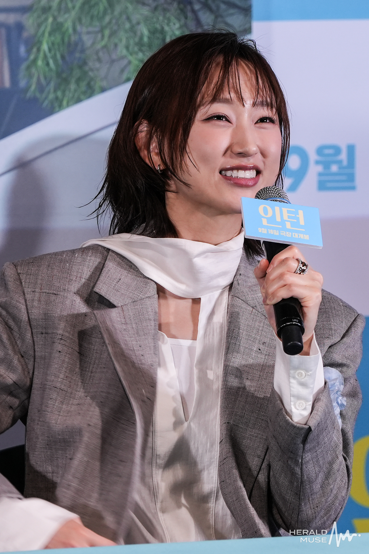 [헤럴드뮤즈=민경빈 기자] 배우 류혜영이 4일 오후 서울 CGV용산아이파크몰에서 열린 영화 ‘인턴’(감독 김도영) 언론시사회에 참석해 소감을 전하고 있다.