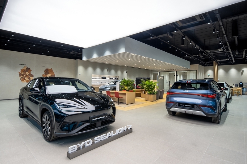 BYD Auto 용인 전시장 내부 전경 [BYD 코리아 제공]