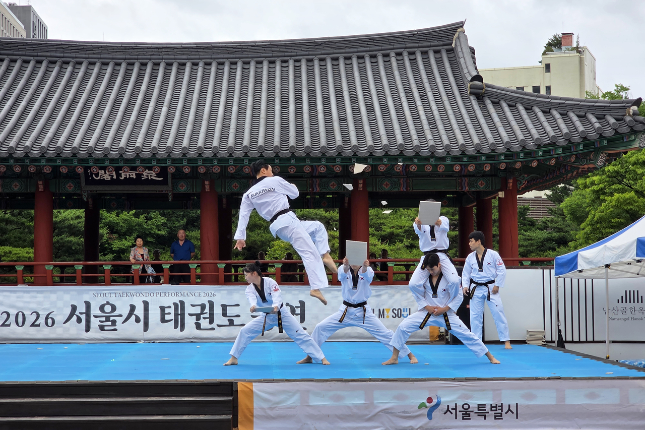 Taekwondo performers demonstrate their skills during the 2026 Seoul Taekwondo Performance. (Seoul Metropolitan Government)