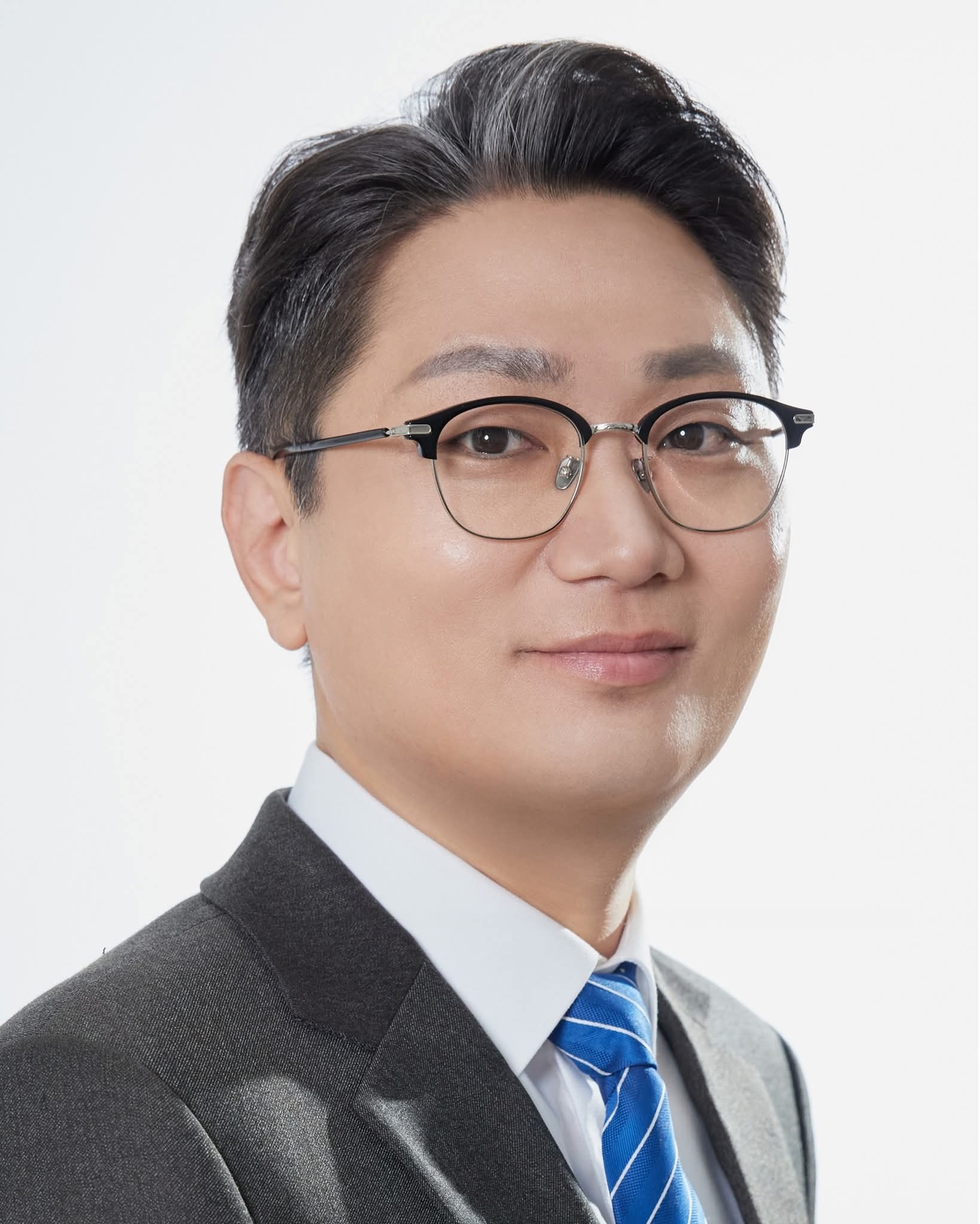 Oh Jung-seok, a Seoul Metropolitan Council member representing Dongdaemun District 2 (Democratic Party of Korea)