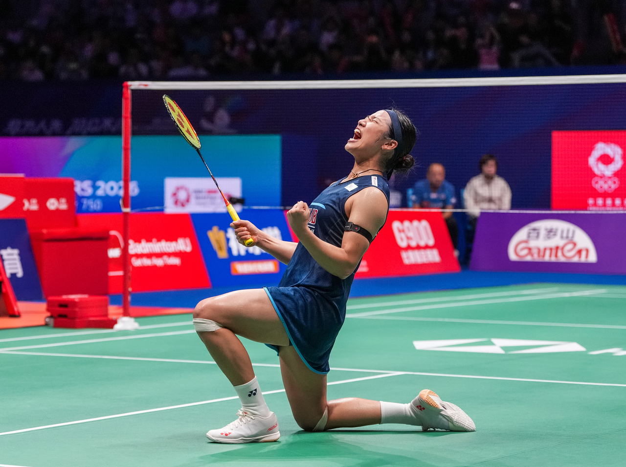 An Se-young celebrates after winning the women's singles final match against Miyazaki Tomoka, at the China Masters 2026 badminton tournament in Shenzhen, China, Sunday.   Xinhua-Yonhap