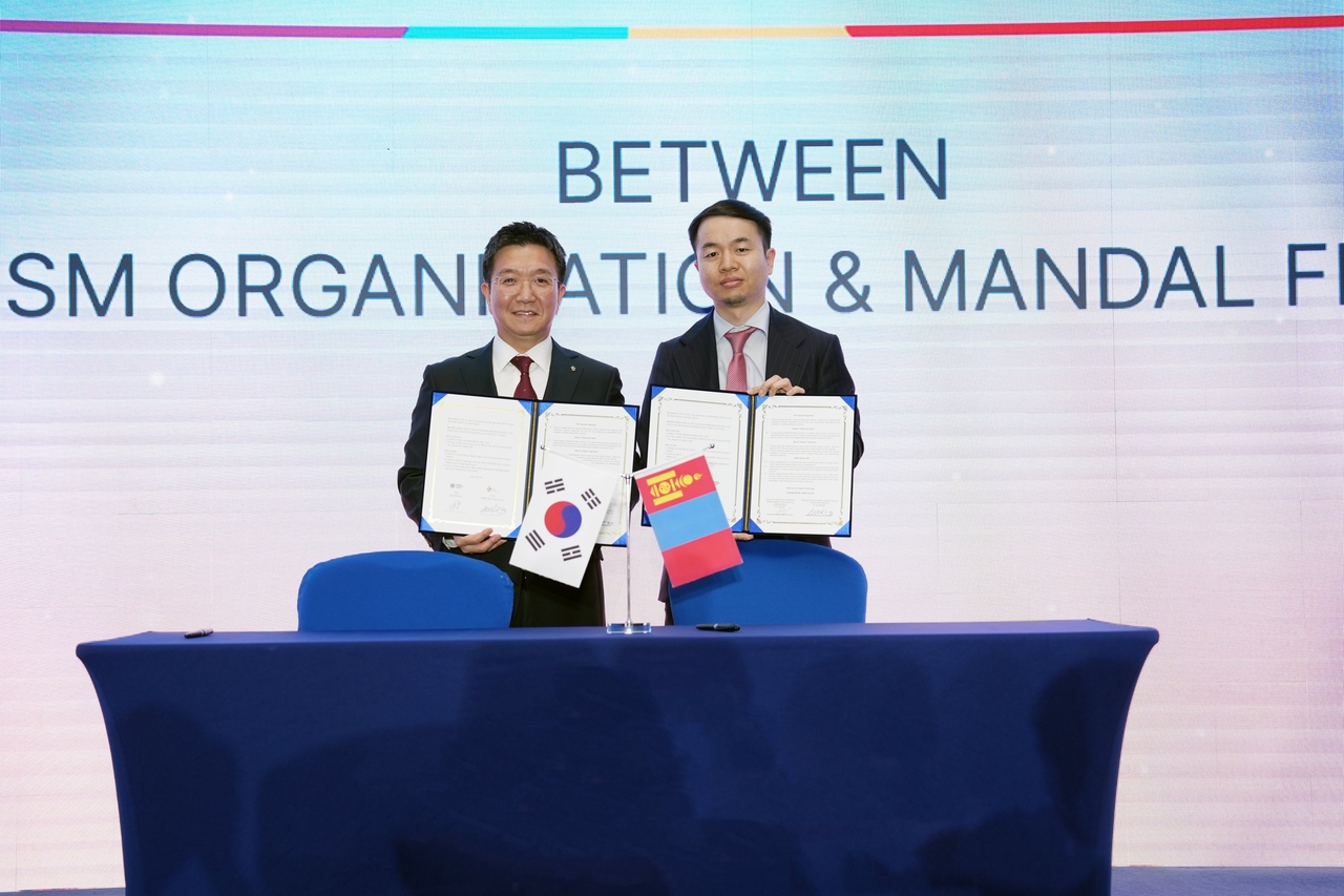 박성혁 한국관광공사 사장, 만달금융그룹 바트히식 CEO 업무협약 체결 [한국관광공사 제공]