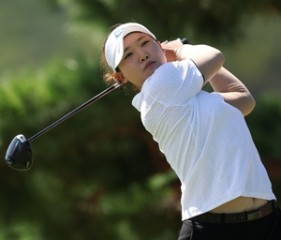 Kim Min-sol Climbs to 14th