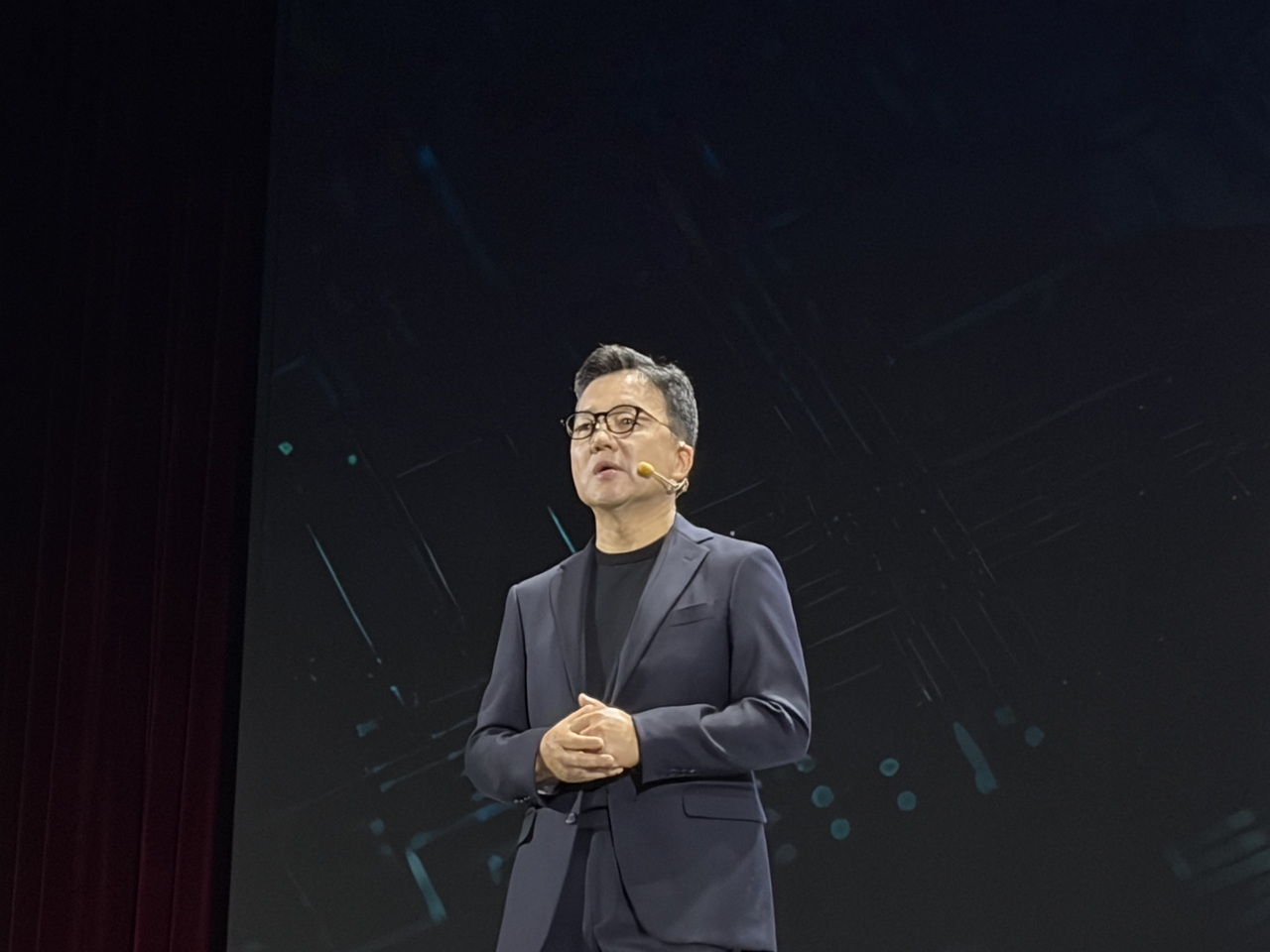Samsung SDS CEO Lee Jun-hee presents the company's AI transformation strategy at the Real Summit 2026 conference held at COEX Convention Center in Gangnam-gu, Seoul, on Tuesday.