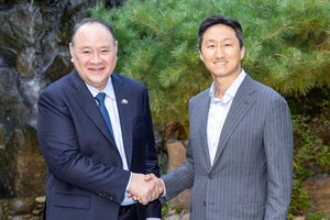 필리핀 국방장관 만난 정기선 HD현대 회장 “상선·함정 넘어 여러 분야 장기 협력 모색”