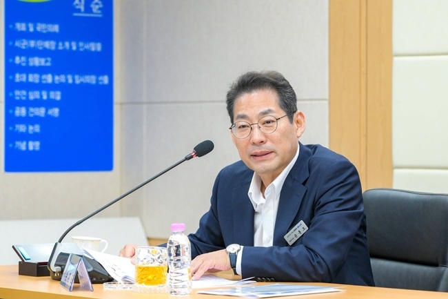 Suncheon Mayor Son Hun-mo.