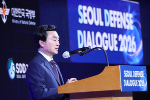 South Korean Defense Chief Pledges Military Support for US-North Korea Diplomatic Talks