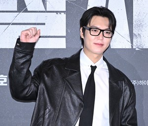 [포토] 이민호 ‘암살자(들) 화이팅’