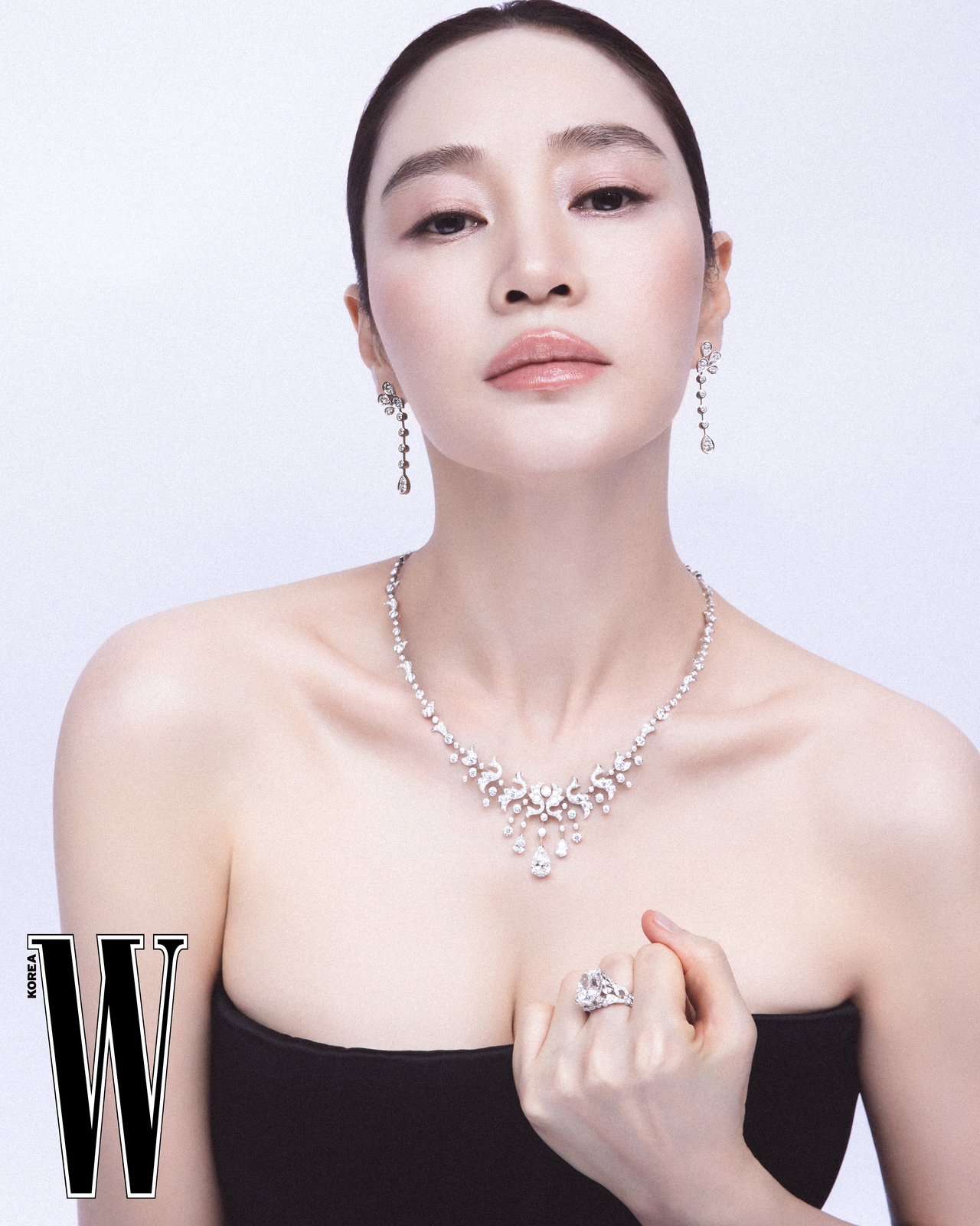 사진=W 코리아 제공