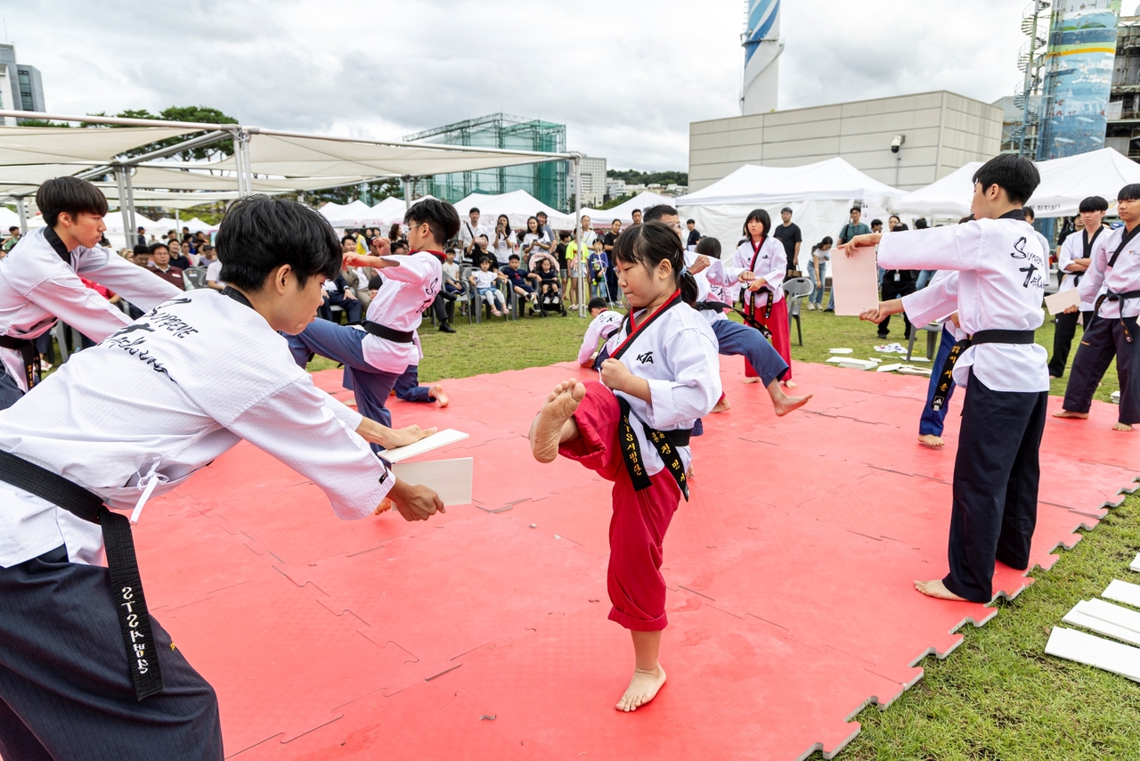 Neighborhood festival