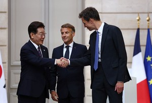 삼성전자, 유럽 최고 AI 기업 미스트랄 AI와 ‘반도체 특화 AI 모델’ 개발한다