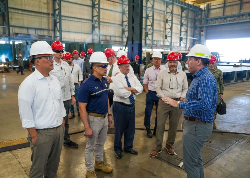 Acting US Secretary of the Navy Hung Cao (second from left) tours Hanwha Philly Shipyard in Philadelphia with company officials on Wednesday. (Hanwha Defense USA)