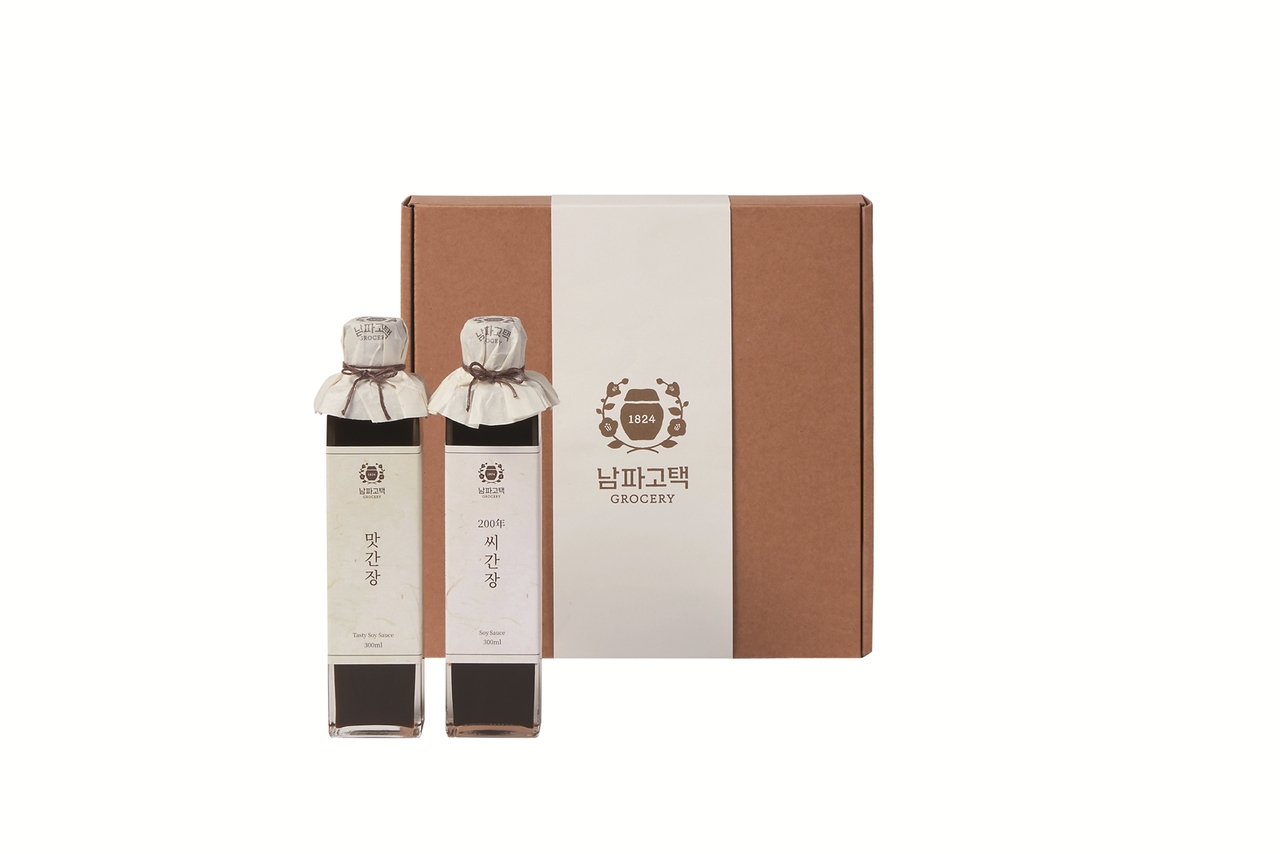 Nampa Gotaek's "200-Year Family Soy Sauce Gift" (79,000 won) (Lotte Department Store)