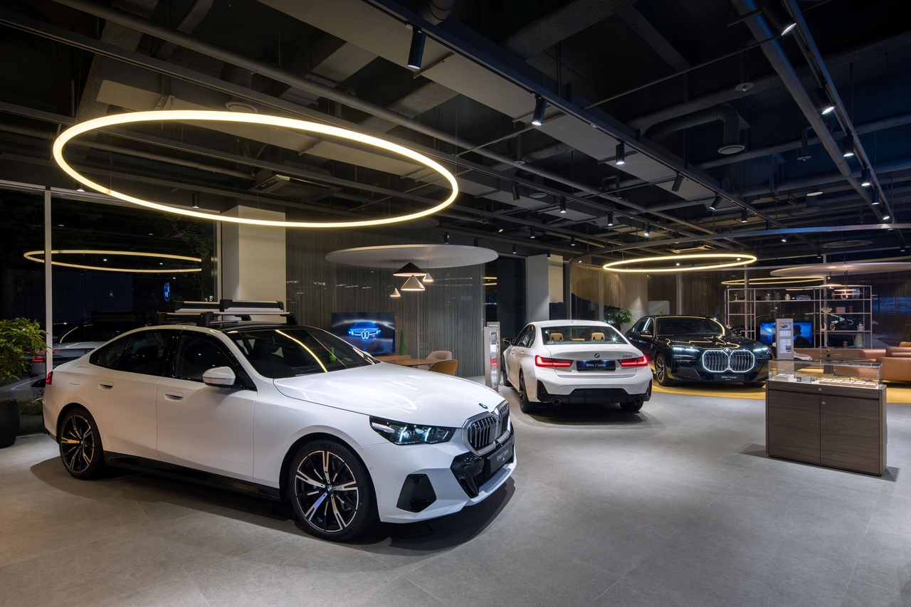 BMW 코오롱 모터스 분당 전시장 내부 [코오롱 모터스 제공]