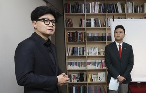 제넨셀 피해주주, 한동훈 만나 “김승원 의원 어떤 역할했는지 실체 밝혀달라”