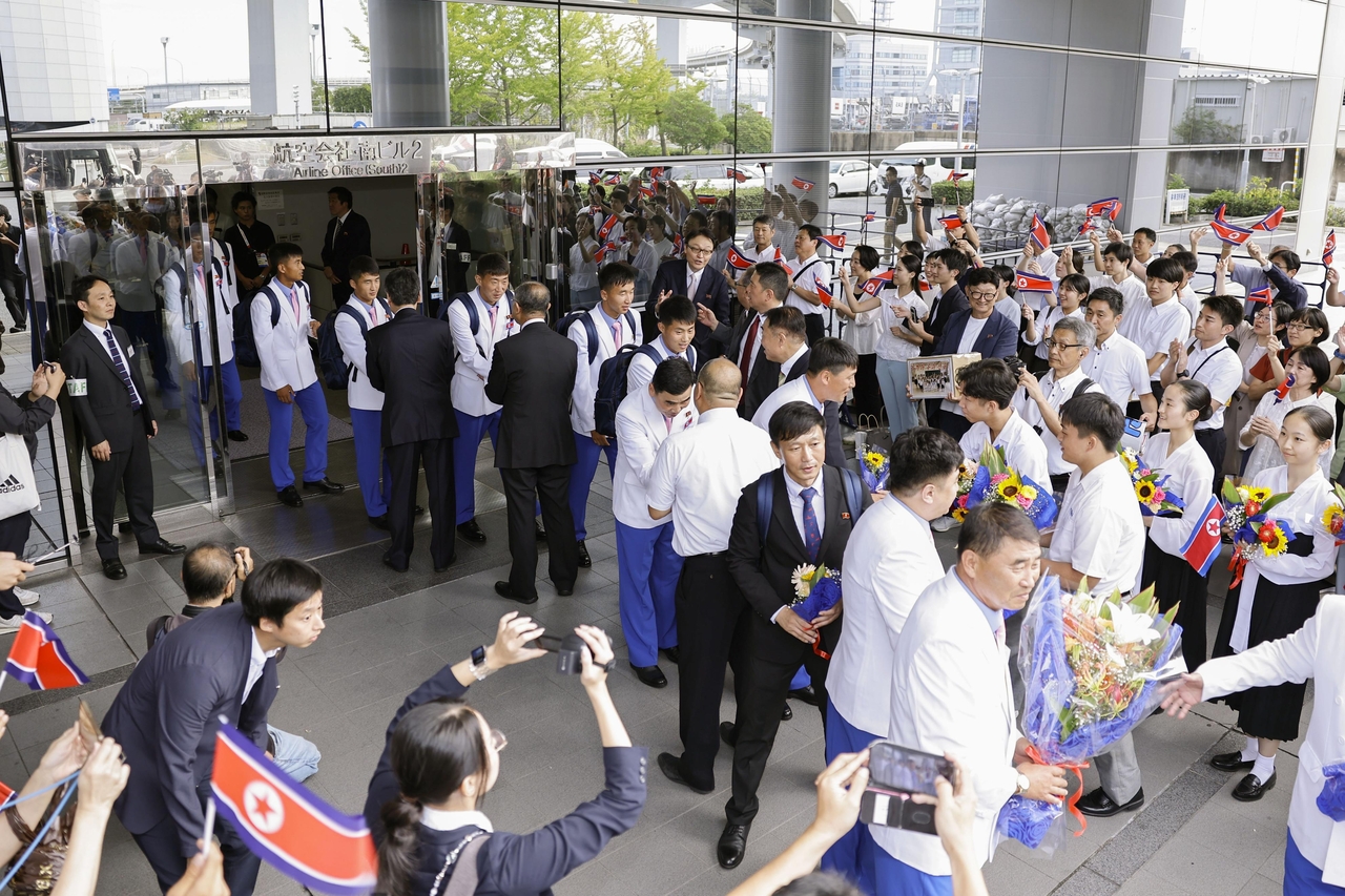 North Korea's Asian Games delegation arrives at Osaka's Kansai International Airport on Friday ahead of the 2026 Aichi-Nagoya Asian Games. [Yonhap]