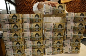 Foreign investors turn net sellers of S. Korean bonds in Aug.