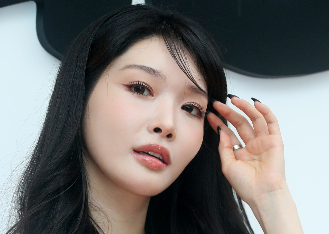 가수 청하. [뉴시스]