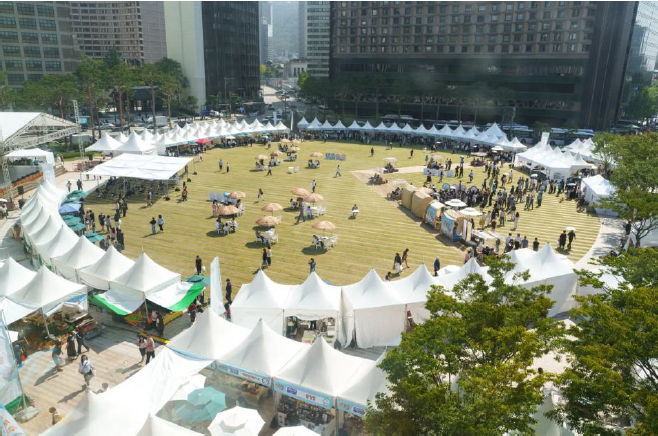 The Seoro Market at Seoul Plaza, held from Sept. 24 to 26, 2025 (Seoul Metropolitan Government)